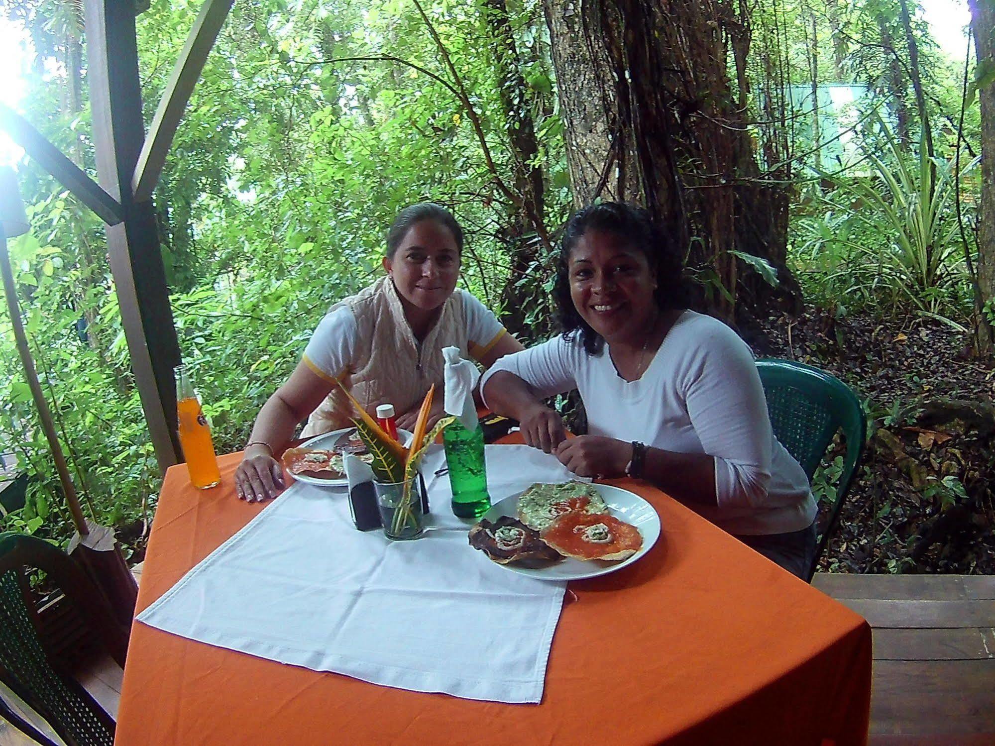 Hotel Hacienda Tijax ริโอดุลเซ ภายนอก รูปภาพ